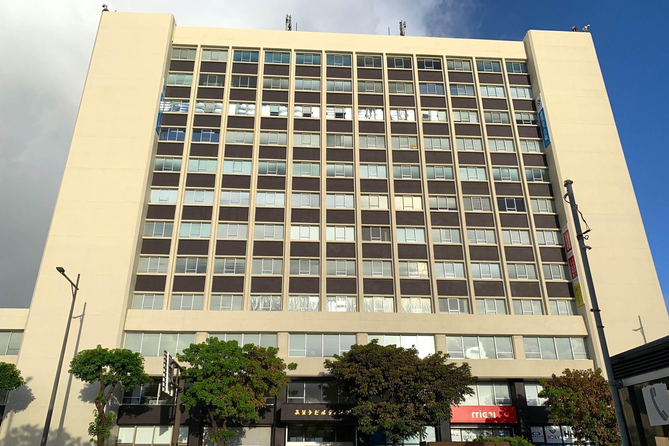 沖縄オフィス外観2